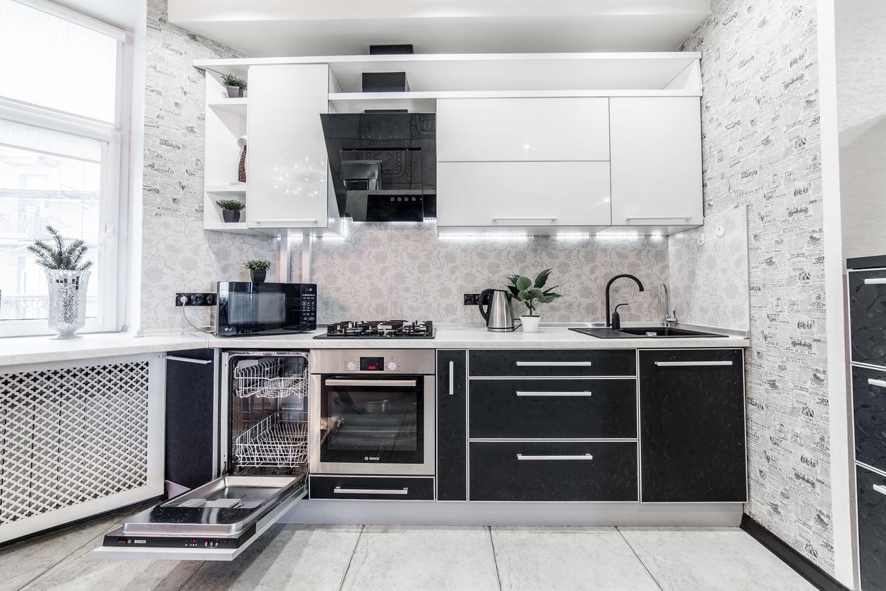 Mgapartments 3 Rooms Miasnikova Sq. Vip Minsk Exteriör bild