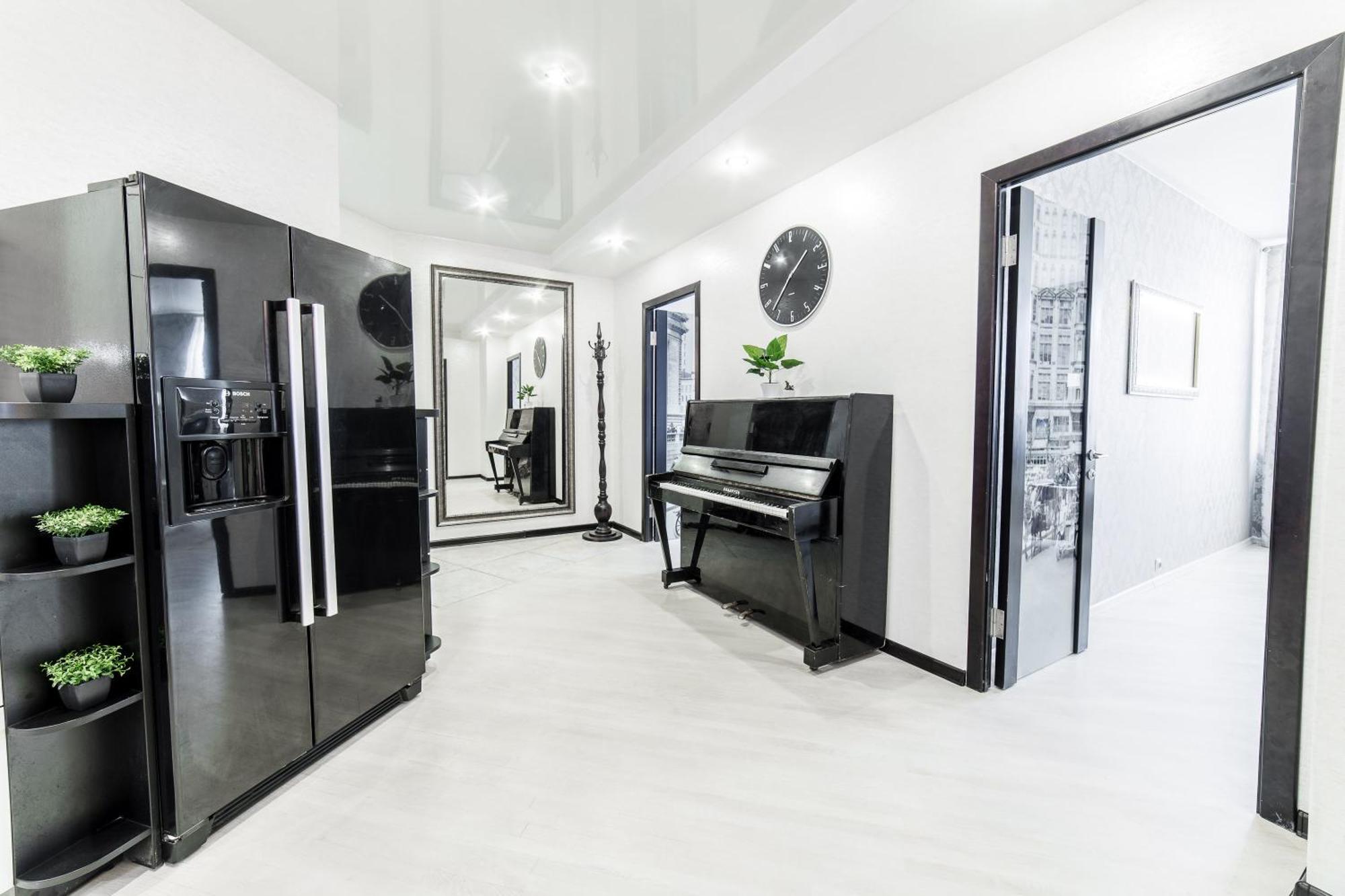 Mgapartments 3 Rooms Miasnikova Sq. Vip Minsk Exteriör bild